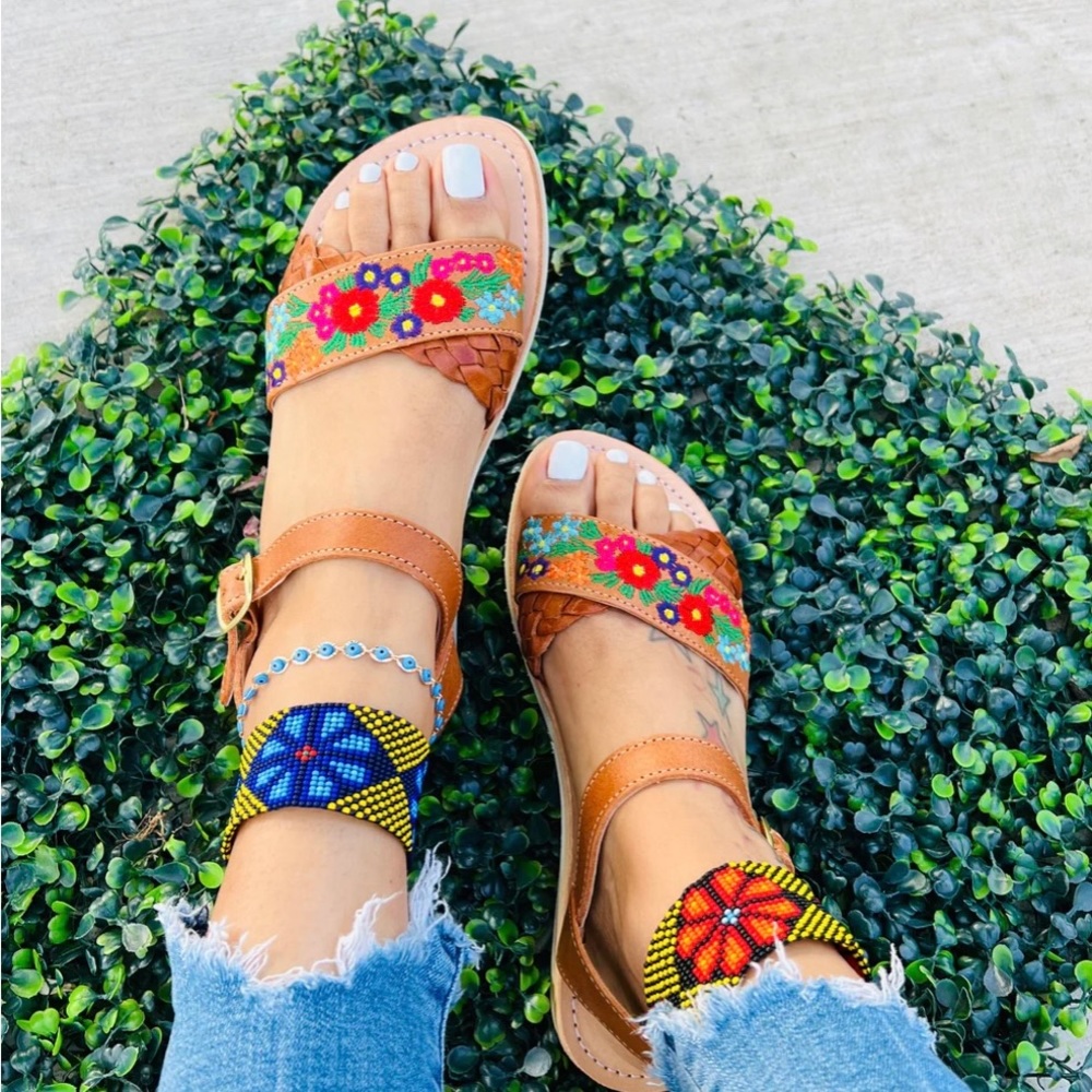 Florecitas Huaraches